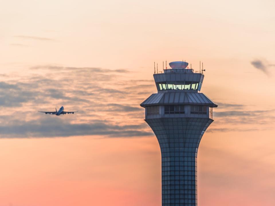 Air traffic control tower