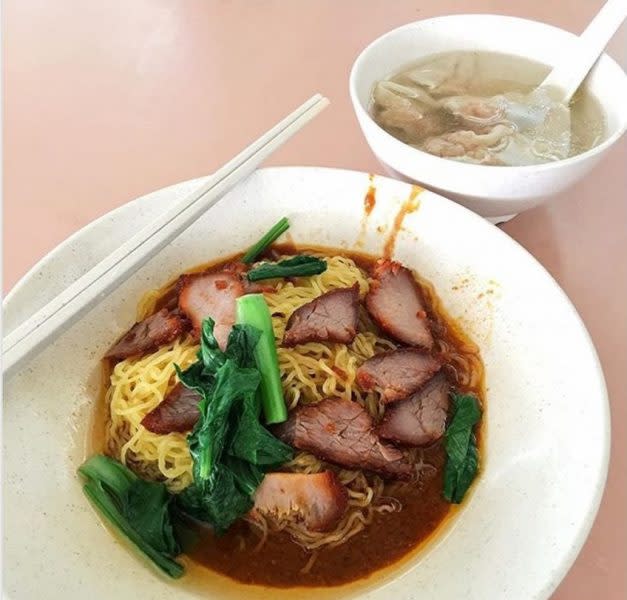 11 affordable noodles spots in ang mo kio - hock kee wanton noodle