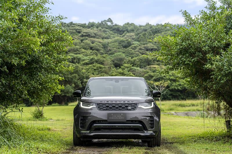 New Land Rover Discovery全尺寸七人座豪華休旅。（圖／Land Rover提供）