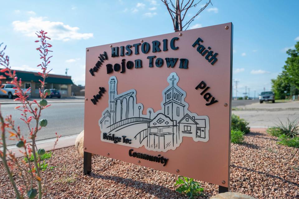 A sign celebrating the Bojon Town nickname of the Eilers neighborhood can be seen along Santa Fe Avenue.