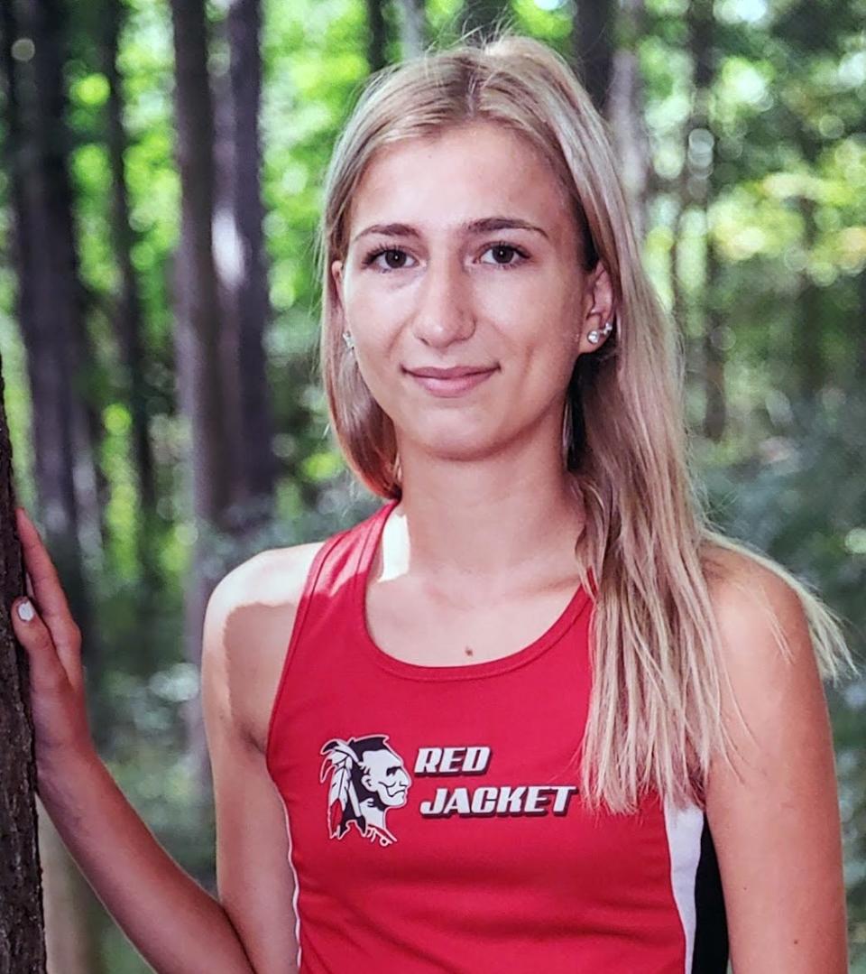 Madalenn Fee, 2021 All-Greater Rochester Girls Cross Country Team