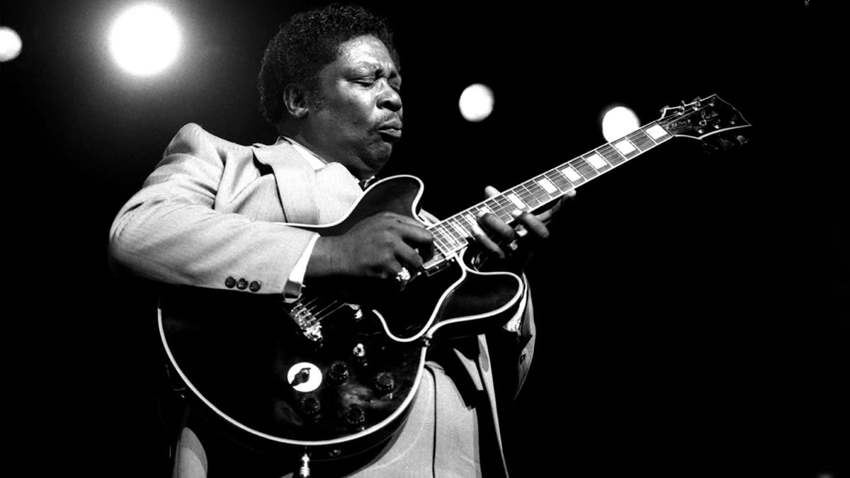  B.B. King, onstage with Lucille in 1982. 