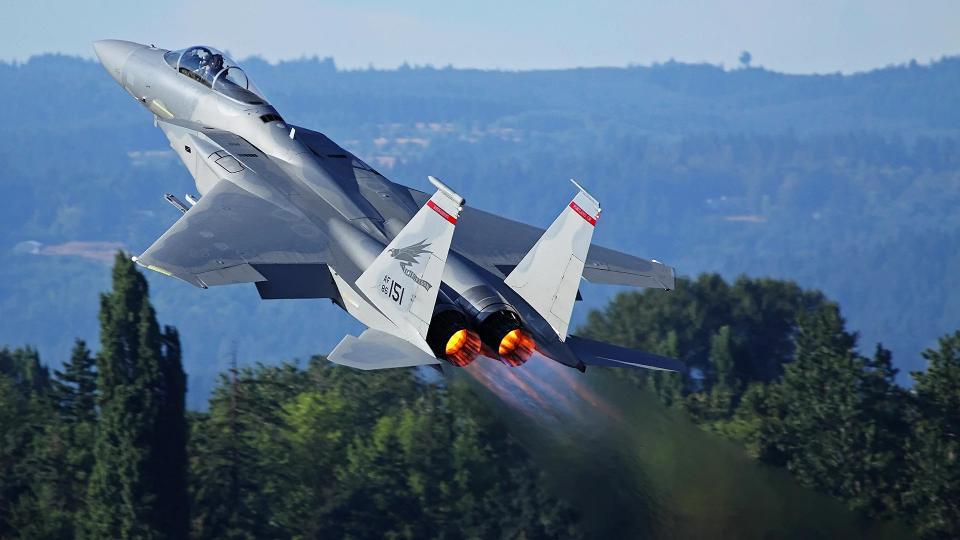 An Oregon Air National Guard F-15C Eagle. <em>Tyler Rogoway</em>