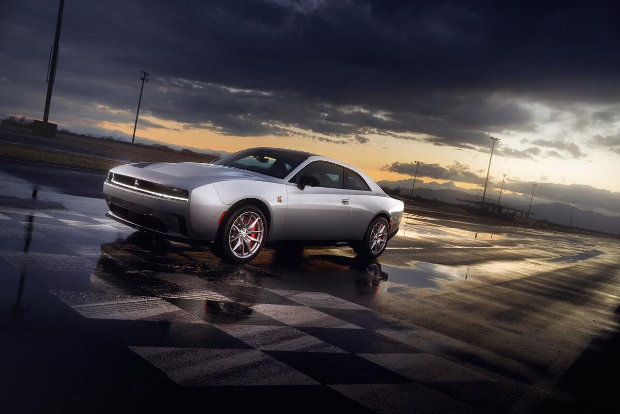 Stellantis says its new Dodge Charger will be built in Windsor, Ont. (Stellantis - image credit)