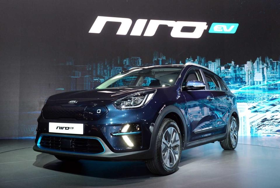 Kia is done teasing the all-electric version of its Niro crossover. The