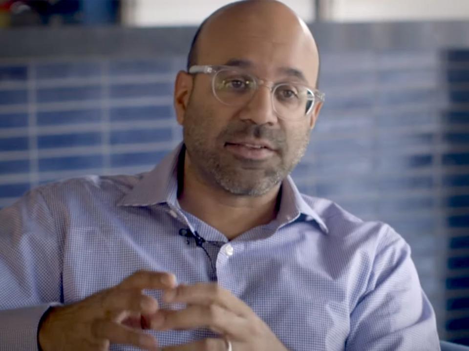 Wayfair CEO Niraj Shah during an interview with the Boston Globe (screengrab/YouTube/Boston Globe)