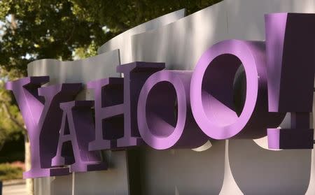 The Yahoo logo is shown at the company's headquarters in Sunnyvale, California April 16, 2013. REUTERS/Robert Galbraith/Files