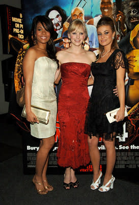 Regina Hall , Anna Faris and Carmen Electra at the NY premiere of Dimension's Scary Movie 4