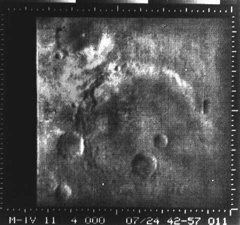 1965: Mariner 4 - First Image of Another Planet