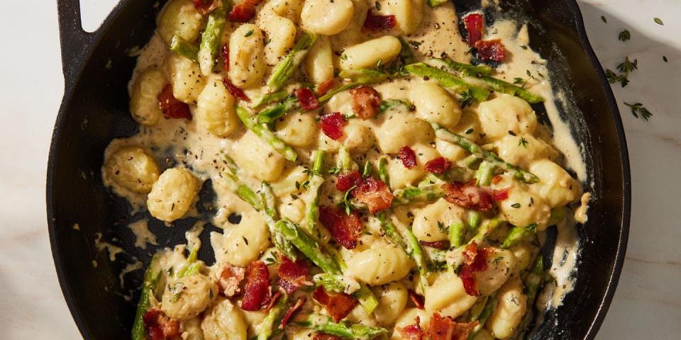 creamy asparagus bacon gnocchi