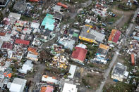 <p>Los destrozos en la isla de San Martín, vistos desde un helicóptero (Netherlands Ministry of Defence/Handout via REUTERS) </p>
