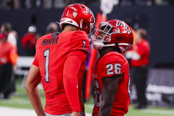 Ex-UNLV QBs stay in the game as NFL assistants
