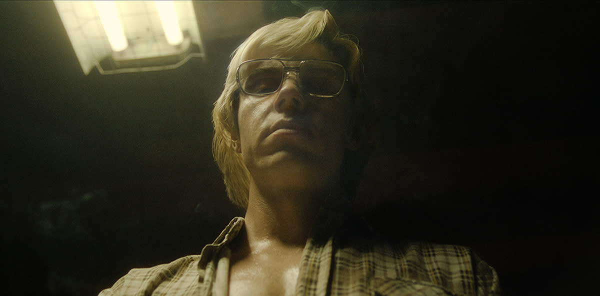 Evan Peters como Jeffrey Dahmer en 'DAHMER - Monstruo: La historia de Jeffrey Dahmer'. Cr. Courtesy Of Netflix © 2022