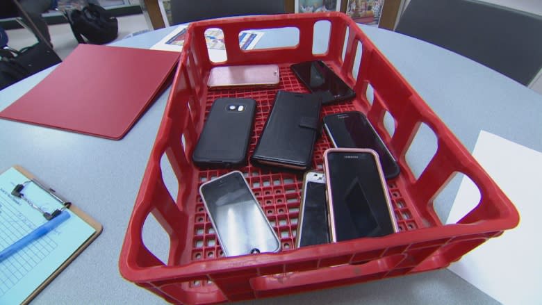 Some Edmonton high school students shelve their cellphones ... for now