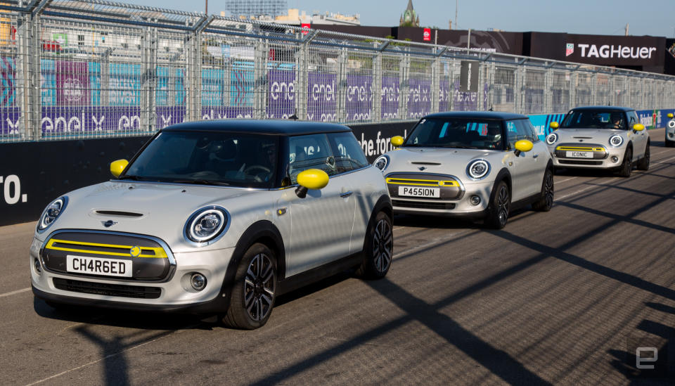 2020 Mini SE first drive