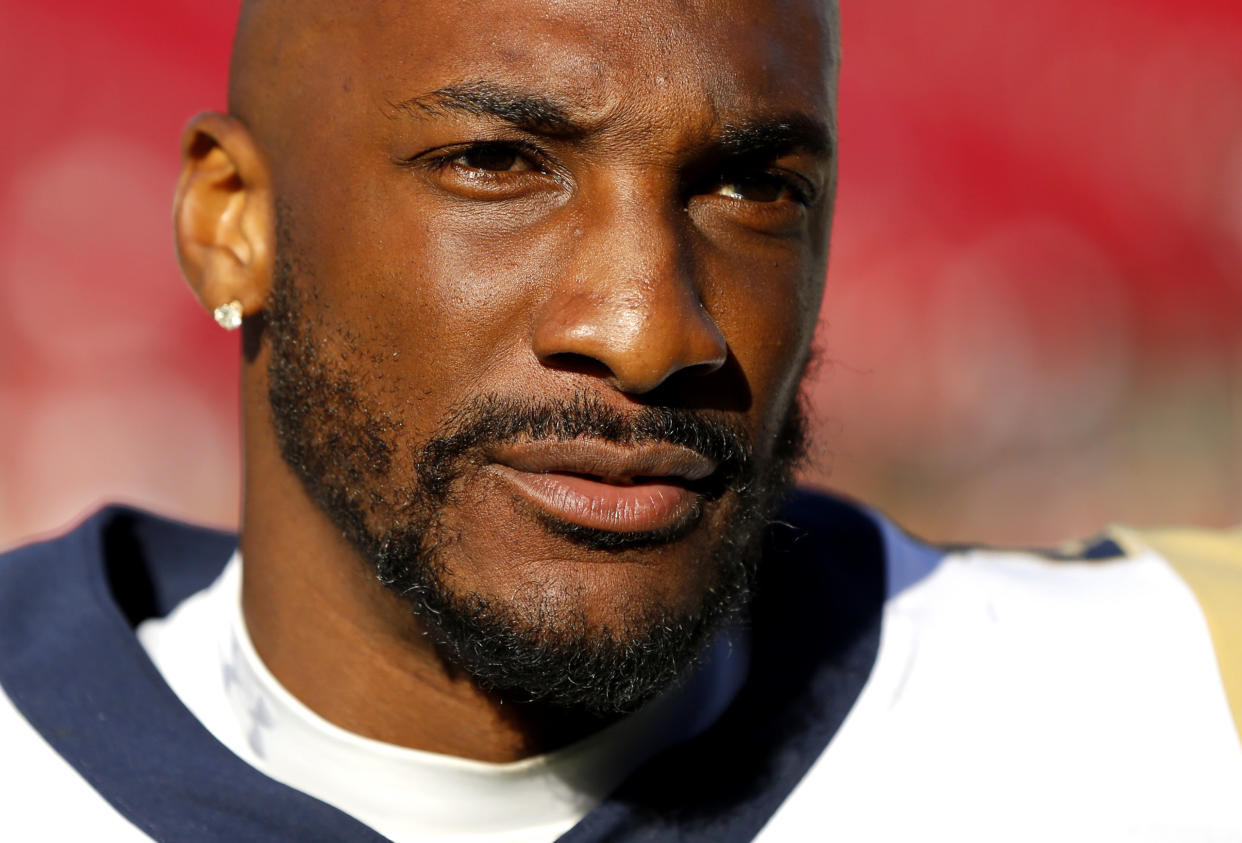 LOS ANGELES, CALIFORNIA - SEPTEMBER 29:  Cornerback Aqib Talib #21 of the Los Angeles Rams exits the field following the Rams 55-40 loss to the Tampa Bay Buccaneers at Los Angeles Memorial Coliseum on September 29, 2019 in Los Angeles, California. (Photo by Katharine Lotze/Getty Images)