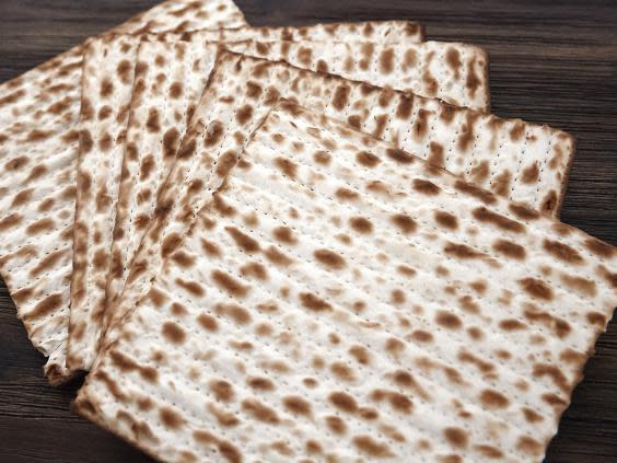 Matzah (Getty Images/iStockphoto)