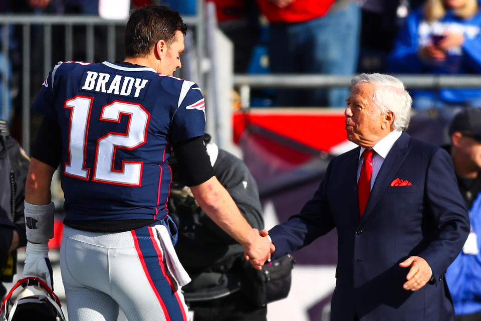 FOXBOROUGH, MA - DECEMBER 29:   Tom Brady #12 shakes the hand of owner Robert Kraft of the New England Patriots before a game against the Miami Dolphins at Gillette Stadium on December 29, 2019 in Foxborough, Massachusetts.  (Photo by Adam Glanzman/Getty Images)