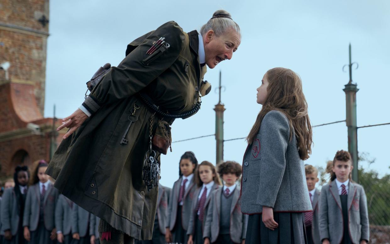 'I’m right and you’re wrong, I’m big and you’re small': Emma Thompson's bullying Miss Trunchbull towers over Alisha Weir 's Matilda - Daniel Smith