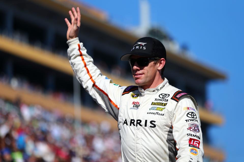 Carl Edwards ingresará al Salón de la Fama de NASCAR en 2025.