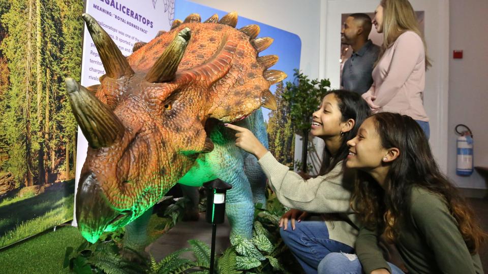 Experience “Dinosaur Explorer” at the Cox Science Center and Aquarium this weekend