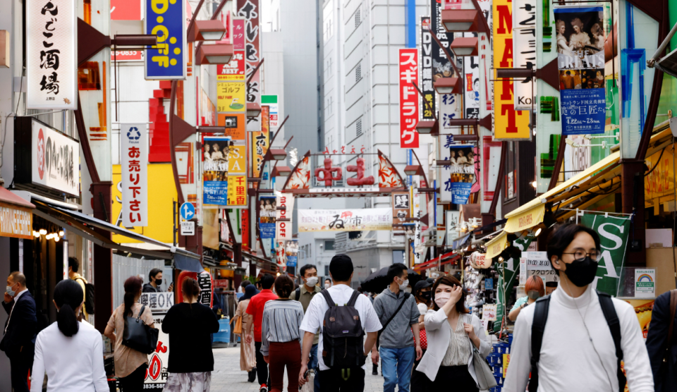 去年有約2,580萬外國旅客到訪日本，大約是疫情前的八成。（路透社資料圖片）