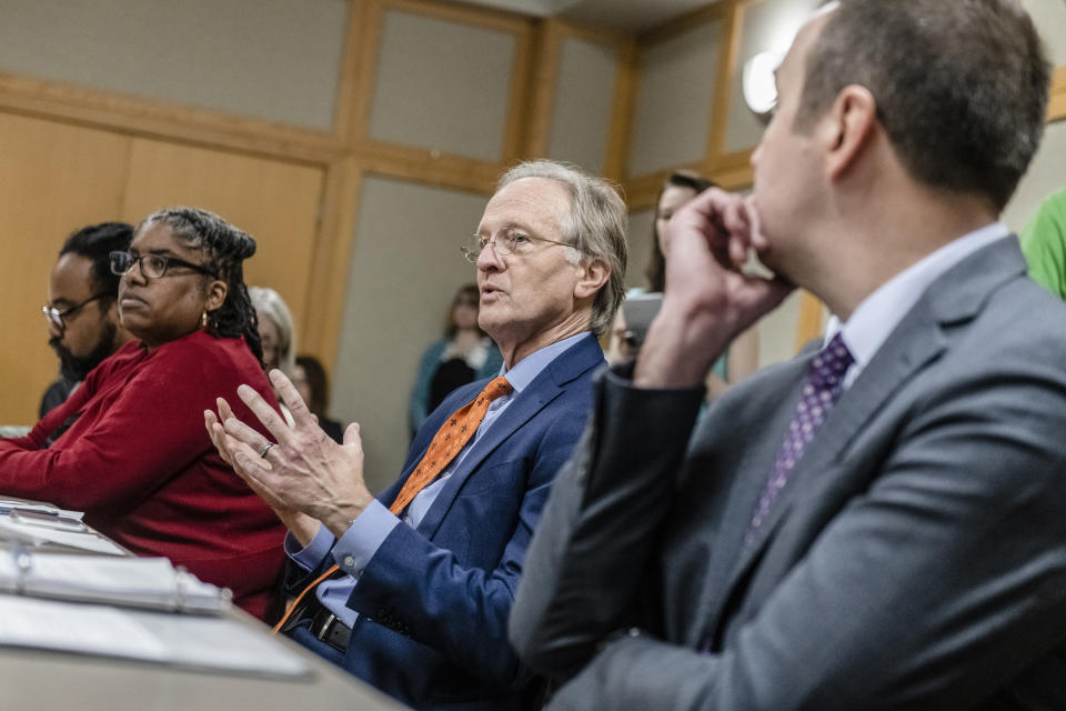 Central Arkansas Library System (CALS) Executive Director Nate Coulter, center, speaks during meeting of the CALS board (Brandon Dill for NBC News)