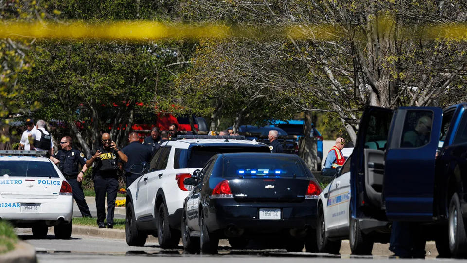 Police vehicles, tape