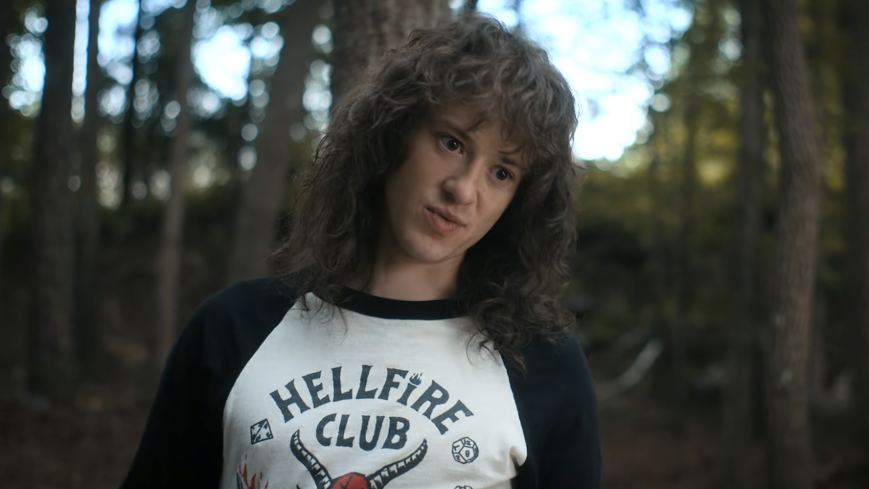  Joseph quinn as eddie munson in stranger things season 4. 