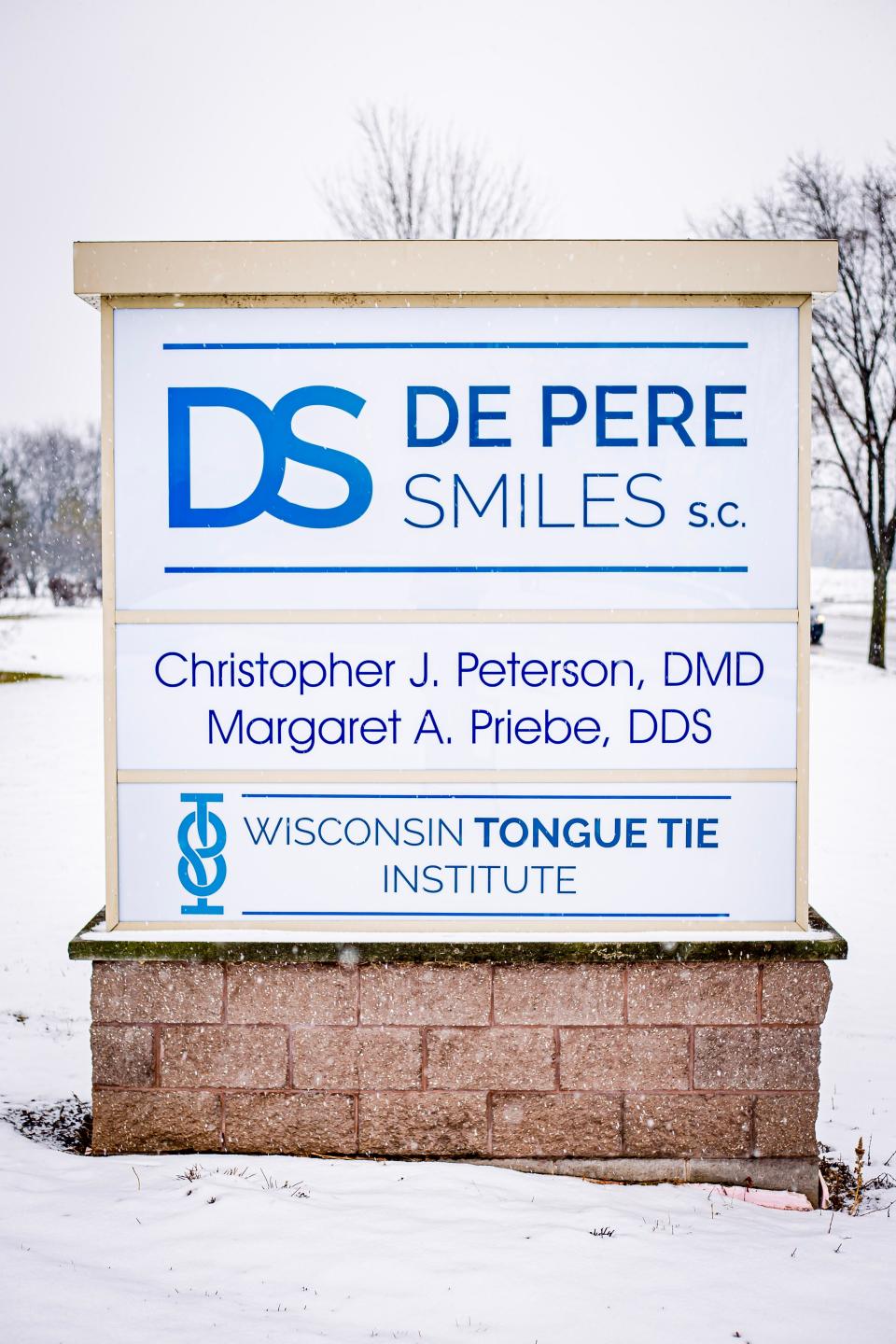 De Pere Smiles and the Wisconsin Tongue Tie Institute