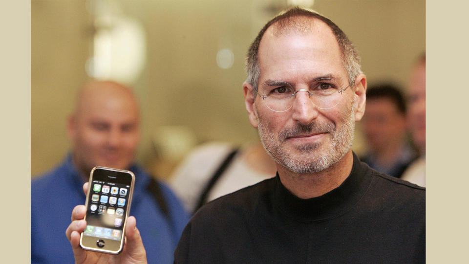 Steve Jobs with first iPhone