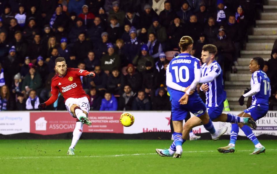 Diogo Dalot scores