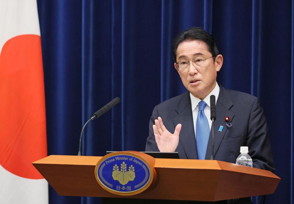 日本首相岸田文雄去年12月拍板定案，自2023年度至2027年度政府將共編列高達43兆日圓（近台幣9兆8000億元）國防支出。 圖：岸田文雄臉書(資料照)