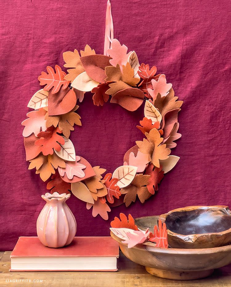 fall leaf craft ideas felt fall leaf wreath