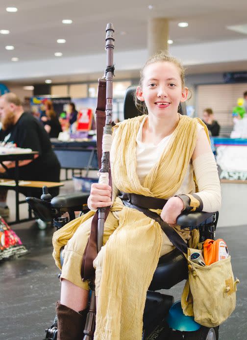 2) DIY Rey Costume