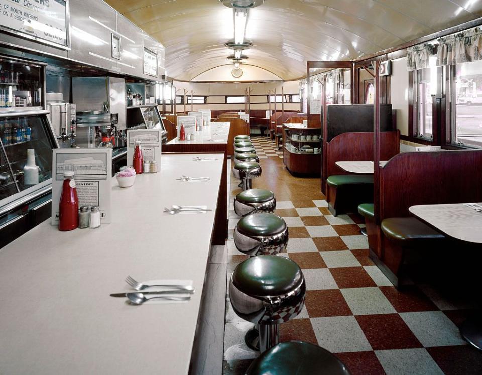 Pawtucket, RI: Modern Diner