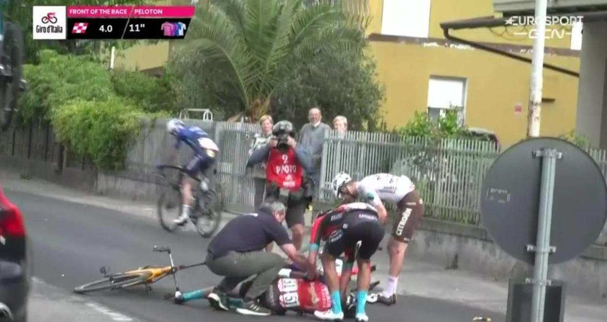 Giro: Schockmoment bei Sturz-Etappe - Diagnose bei Landa