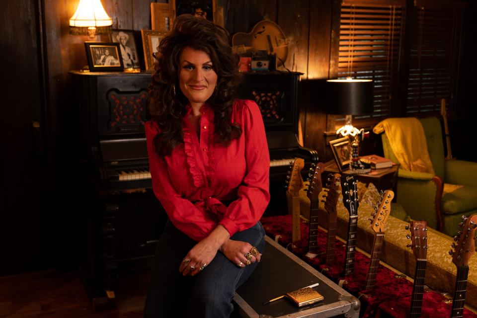 Hannah Dasher in her Nashville home once owned by Waylon Jennings.