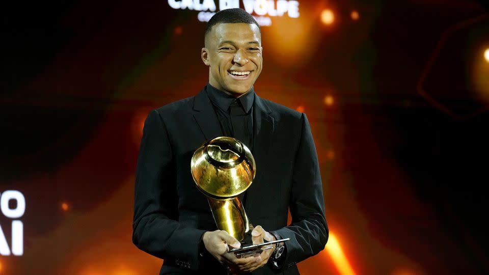 Mbappé accepts the Best Men's Player trophy at the Global Soccer Awards Europe Edition in Sardinia. - Spada/LaPresse/Shutterstock