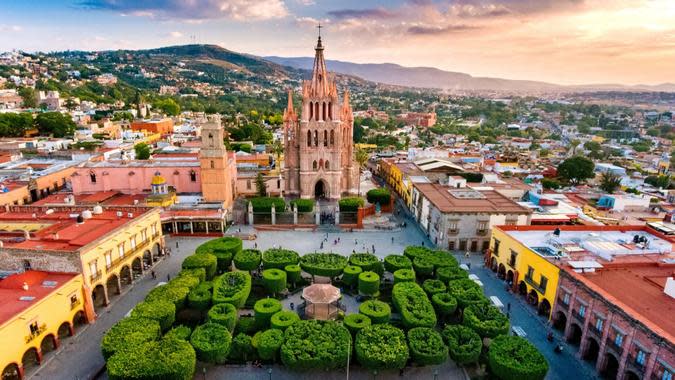 San_Miguel_de_Allende_iStock-629387256