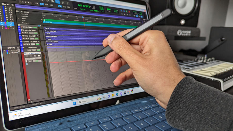 Drawing automation lanes with Surface Pen 2