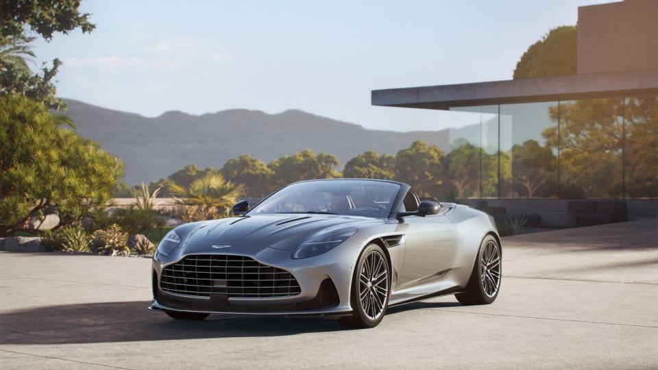 2024 aston martin db12 volante