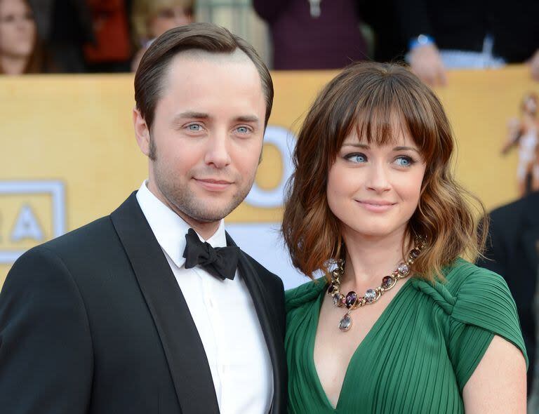 Alexis Bledel se casó con Vincent Kartheiser, con quien protagonizó escenas de besos en la serie Mad Men