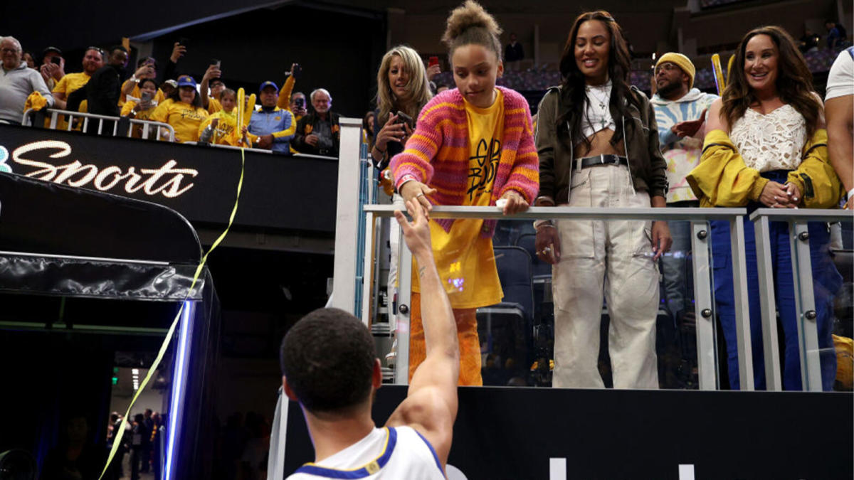 How Stephen Curry's Daughter Riley Played A Role In His Lucrative  Endorsement Deal With Under Armour