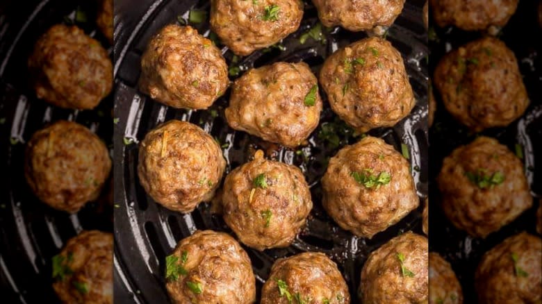 Meatballs in an air fryer