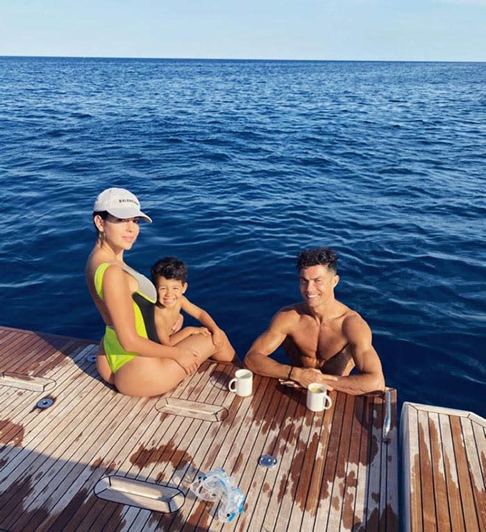 Georgina Rodríguez, Cristiano Ronaldo y Mateo