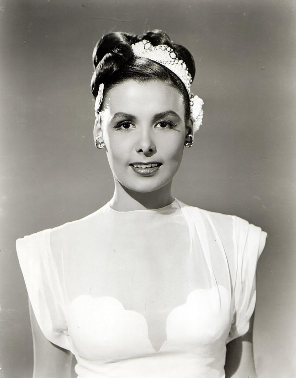 UNSPECIFIED - JANUARY 01: Photo of Lena HORNE; Posed portrait of Lena Horne in a still from the film 'Till The Clouds Roll By' in 1946 (Photo by GAB Archive/Redferns)