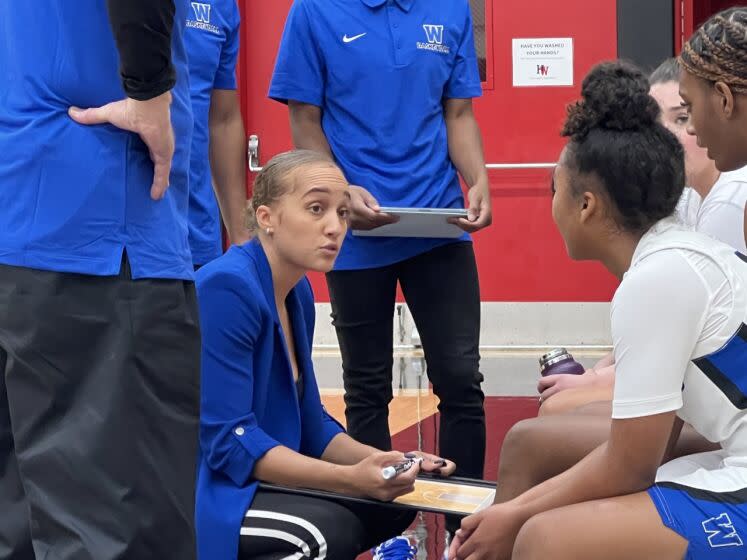 Jerica Williams guided Windward to a win over Harvard-Westlake in her coaching debut.