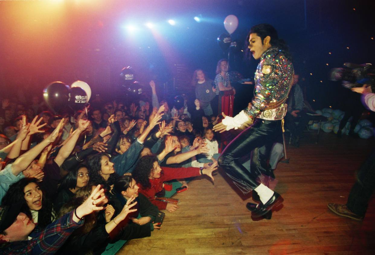 Durante muchos años se dijo que Michael Jackson copió el estilo de un actor y comediante mexicano. (Photo by Tom Stoddart/Getty Images)