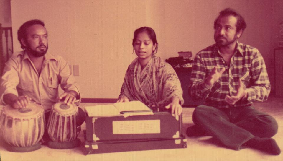 Rupa Sen (née Biswas) practicing with Pranesh and Aashish Khan during the recording of Disco Jazz. (Provided photo)